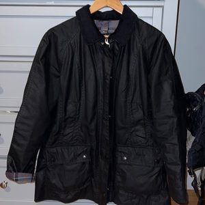 BARBOUR CLASSIC BEADNELL® WAX JACKET only worn a few times, like new condition